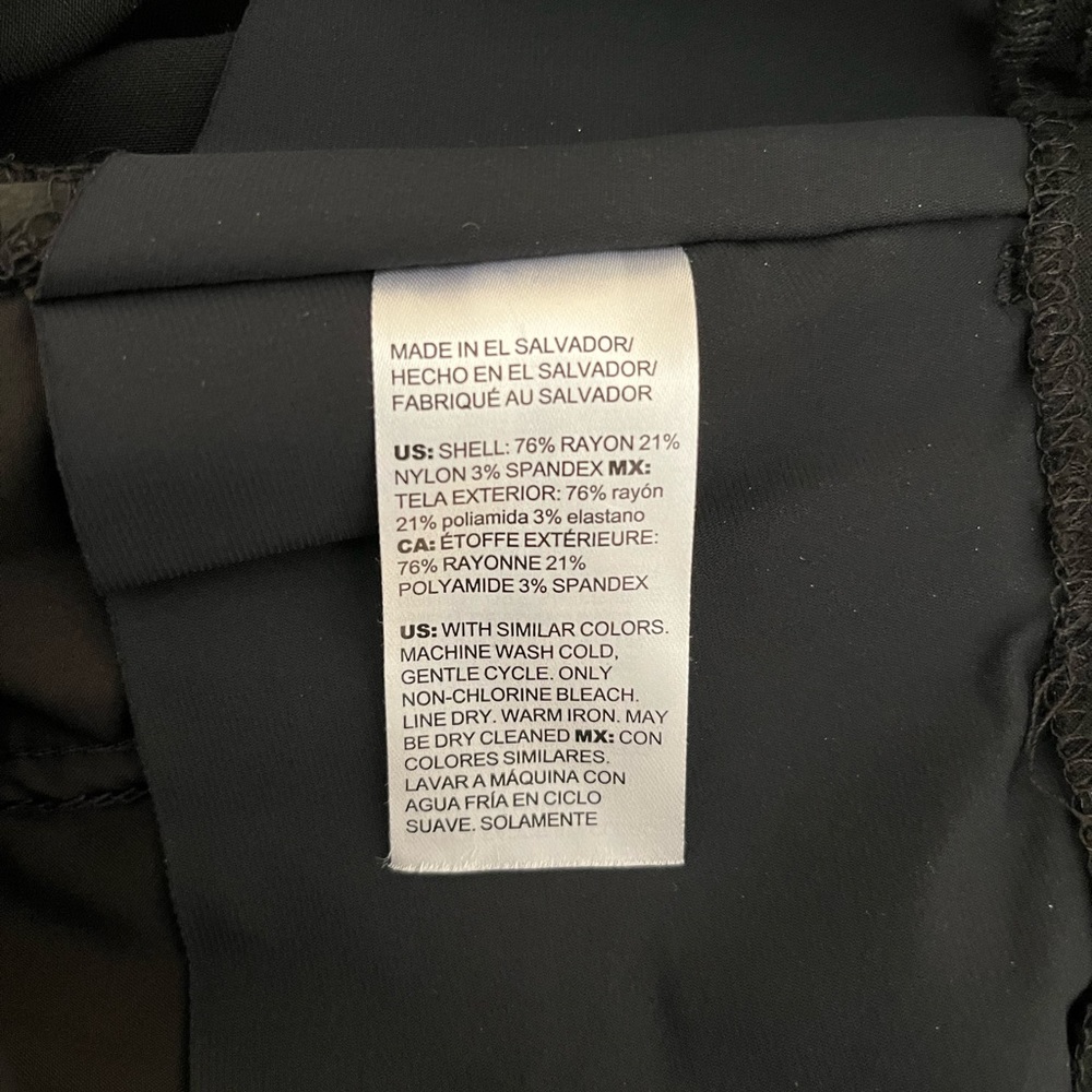 Chico’s black stretch ankle length pant - Picture 5 of 7